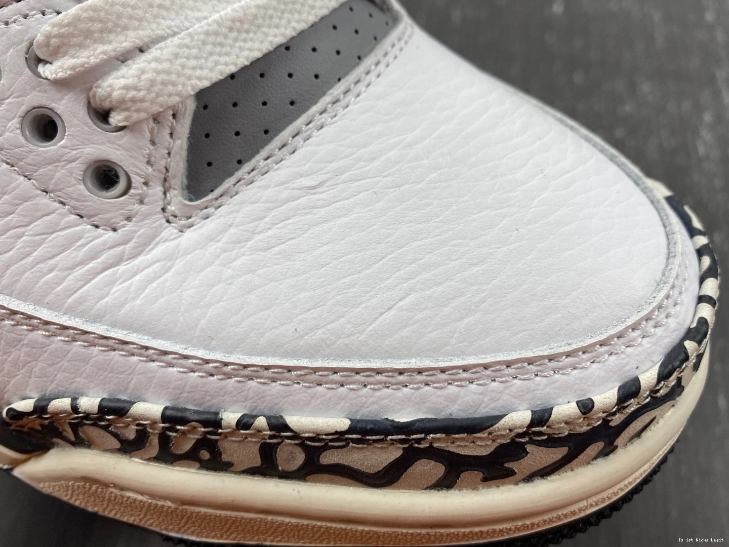 (GS) Retro - Sneak DX6665-100 Hide Jordan 3 N' 0224